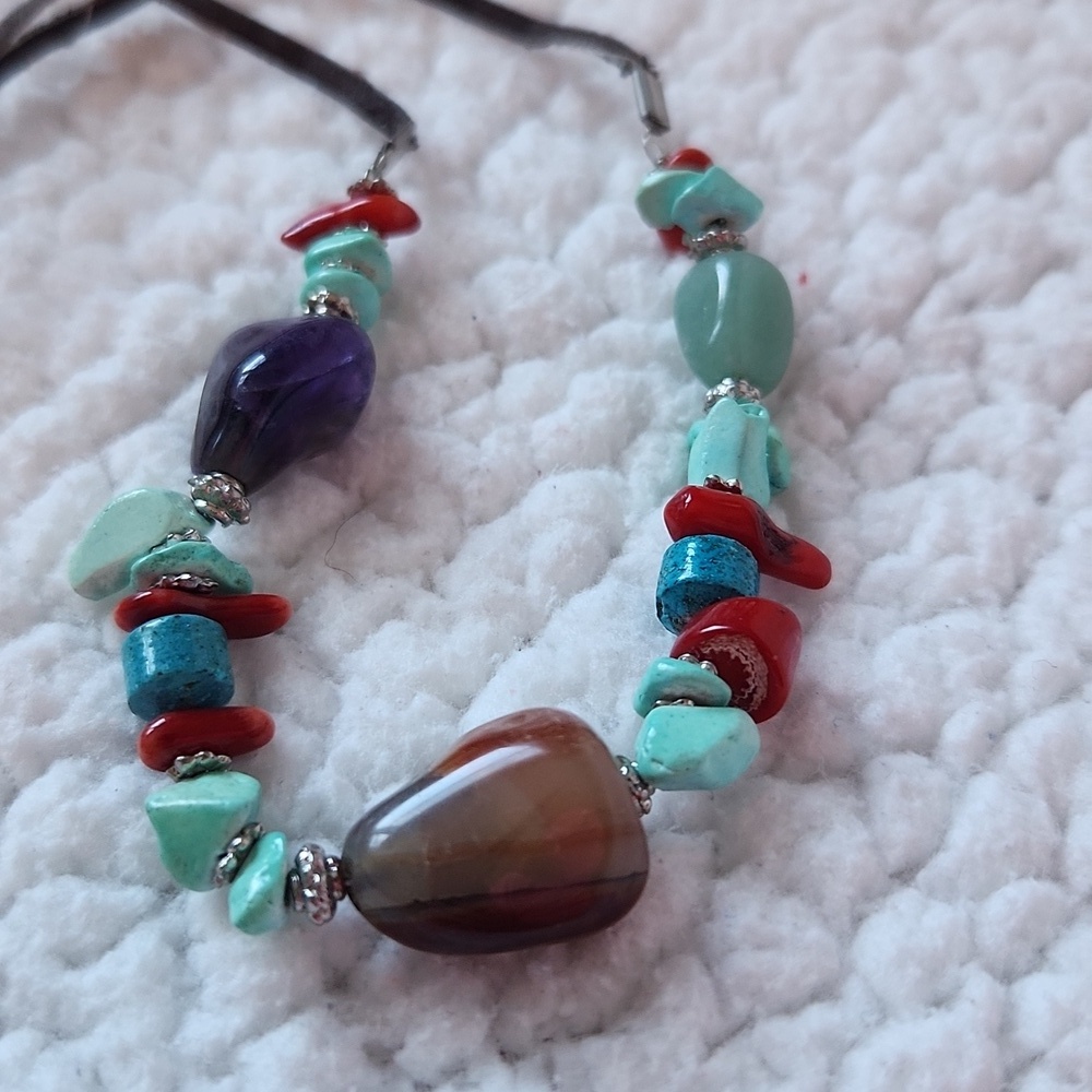 Vintage Handmade Multistoned Turquiose Amythest Beaded Leather Necklace - Picture 2 of 8